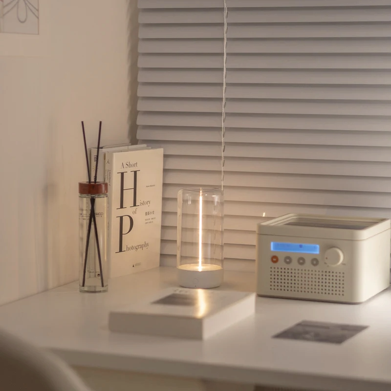 GLOSIFLY™-Auge Table Lamp (Imported)